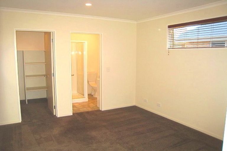 Photo of property in 122 Rolleston Drive, Rolleston, 7614