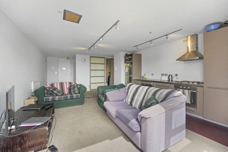 Photo of property in Vespa Apartments, 505/20 Hanson Street, Mount Cook, Wellington, 6021