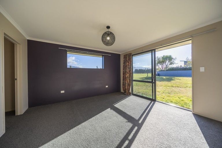 Photo of property in 19 Orbell Crescent, Te Anau, 9679
