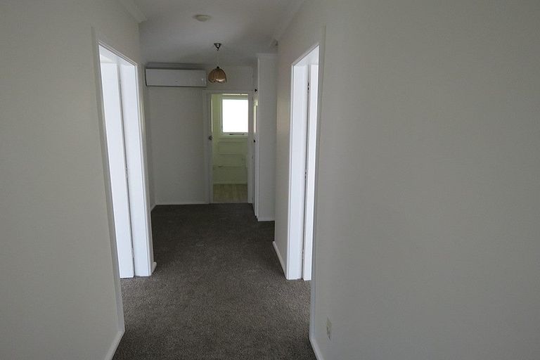 Photo of property in 2/9 Wadeley Road, Ilam, Christchurch, 8041