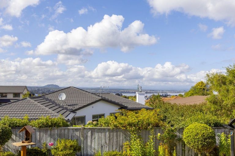 Photo of property in 17 Acacia Bay Road, Nukuhau, Taupo, 3330