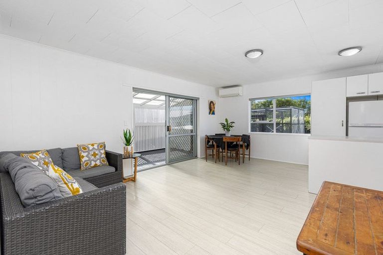 Photo of property in 47b Rawhiti Road, Manly, Whangaparaoa, 0930