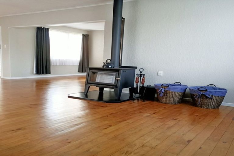 Photo of property in 19 Rutherford Street, Wairoa, 4108