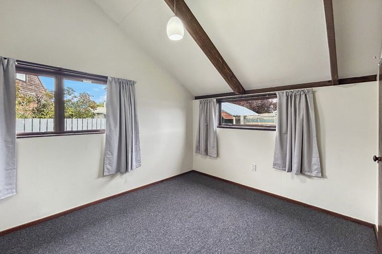 Photo of property in 17 Niddry Crescent, Winton, 9720