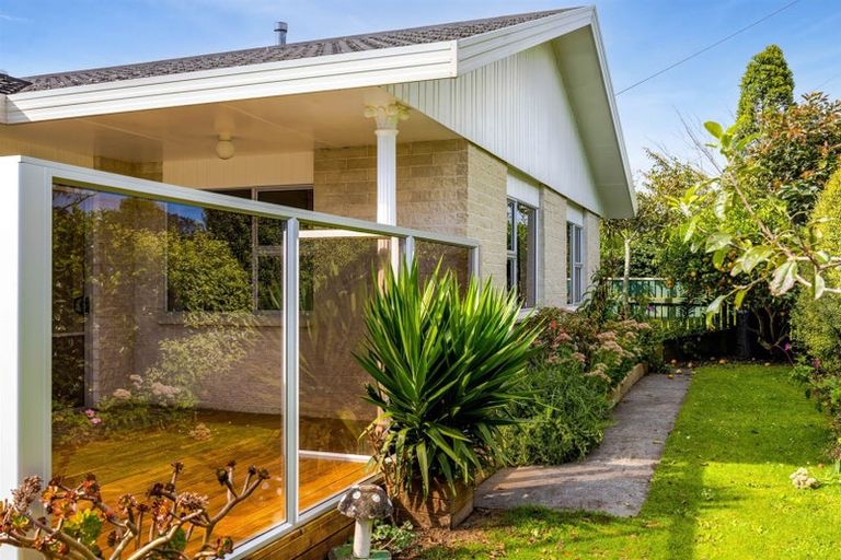 Photo of property in 18 George Street, Hawera, 4610