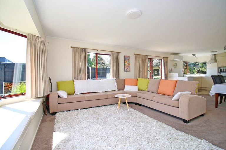 Photo of property in 51a Collins Road, Melville, Hamilton, 3206