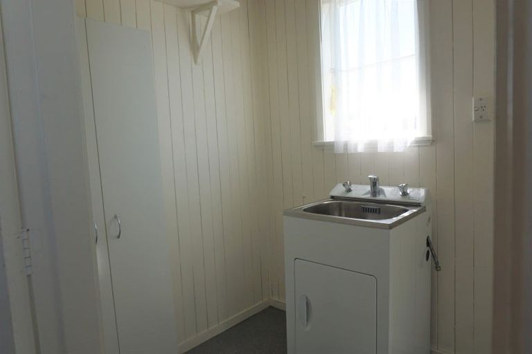 Photo of property in 132 Hakanoa Street, Huntly, 3700