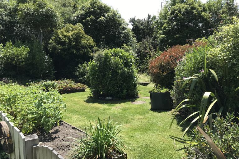 Photo of property in 5 Kinmont Crescent, Kinmont Park, Mosgiel, 9024