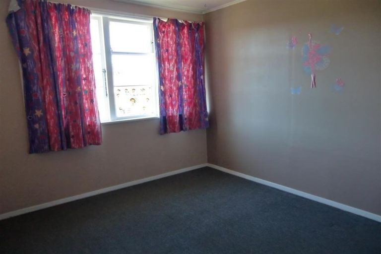 Photo of property in 50a Glenpark Avenue, Frankleigh Park, New Plymouth, 4310