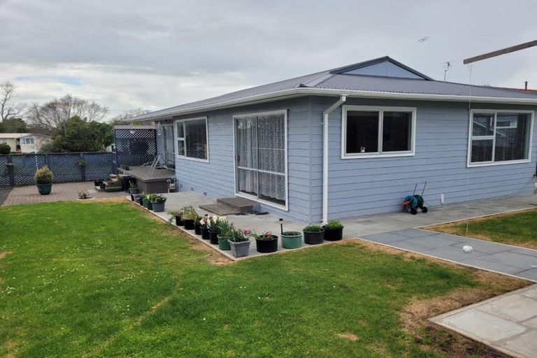 Photo of property in 16 Trelawney Crescent, Westown, New Plymouth, 4310