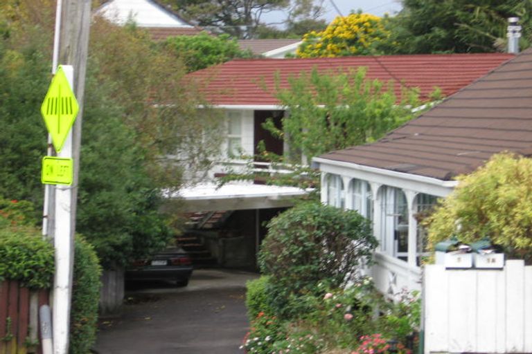 Photo of property in 1 Tirimoana Road, Te Atatu South, Auckland, 0602