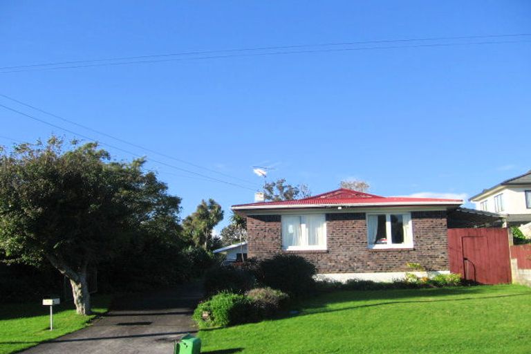 Photo of property in 3 Miles Avenue, Papatoetoe, Auckland, 2025