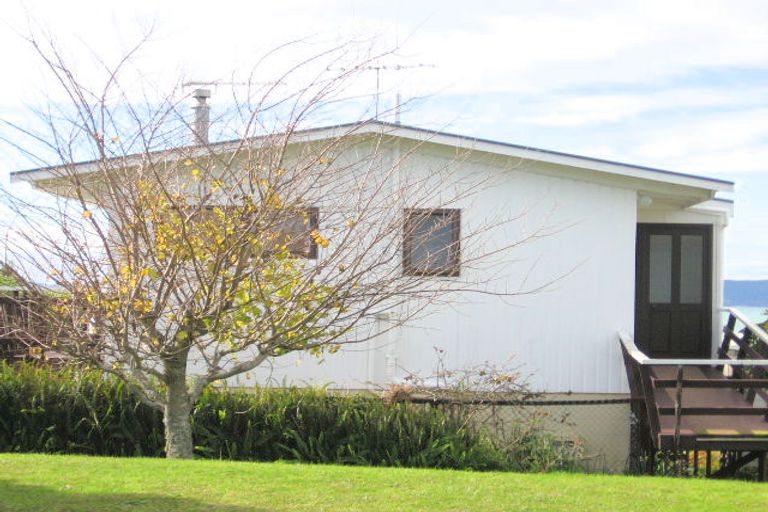 Photo of property in 14 Carmen Terrace, Snells Beach, 0920