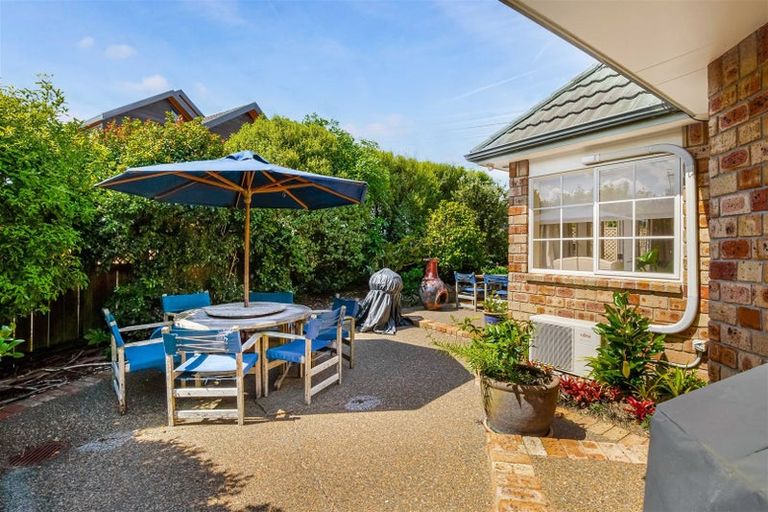 Photo of property in 108 Caribbean Drive, Unsworth Heights, Auckland, 0632