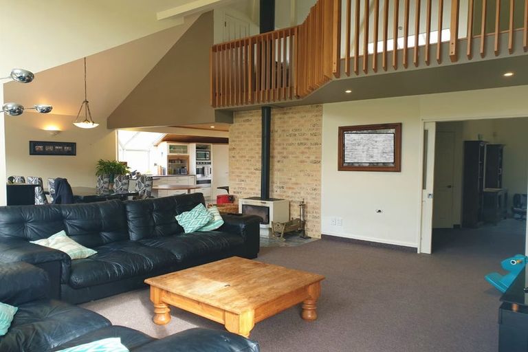 Photo of property in 419 Takapu Road, Takapu Valley, Wellington, 5028