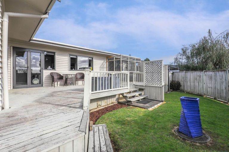 Photo of property in 51 Youngs Road, Papakura, 2110