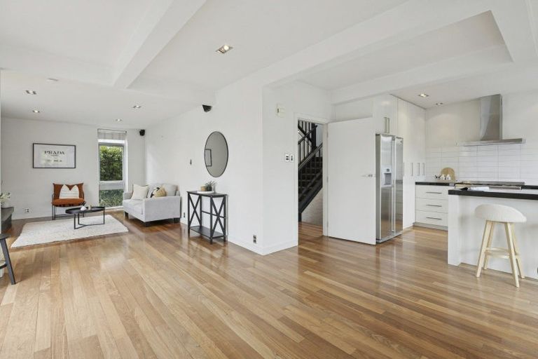 Photo of property in 2 Grater Street, Maori Hill, Dunedin, 9010