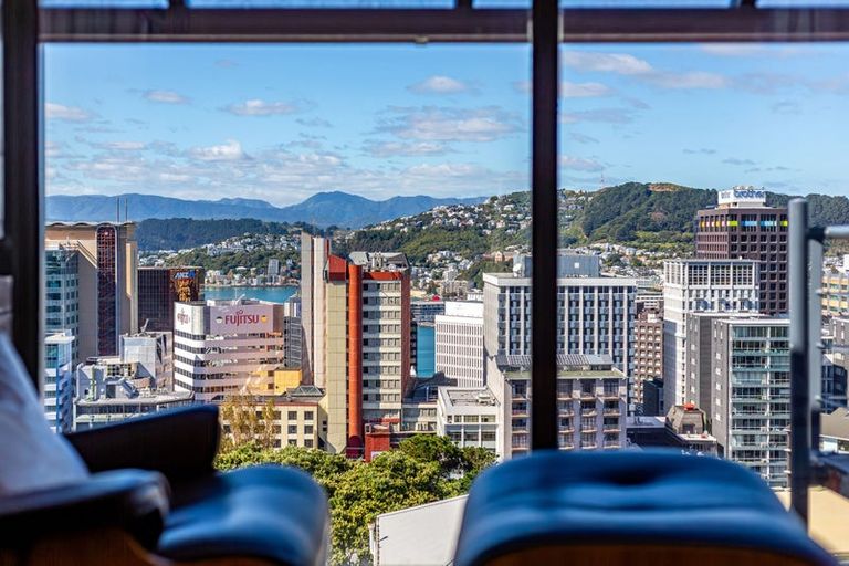 Photo of property in 25 Clermont Terrace, Kelburn, Wellington, 6012