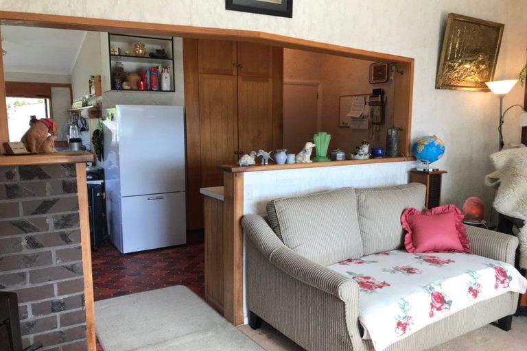 Photo of property in 31 Tombleson Road, Lake Rotoma, Rotorua, 3074