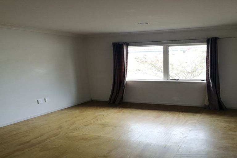 Photo of property in 15a Eastburn Street, Papakura, 2110