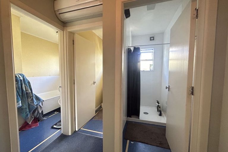 Photo of property in 425 Avonhead Road, Avonhead, Christchurch, 8042