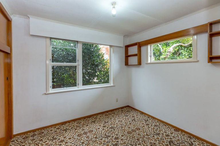 Photo of property in 17 Philip Street, Carterton, 5713