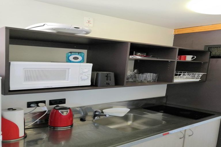 Photo of property in Martin Square Apartments, 618/20 Martin Square, Te Aro, Wellington, 6011