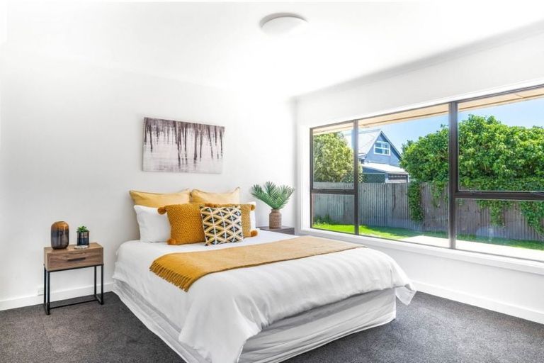 Photo of property in 400a Bower Avenue, Parklands, Christchurch, 8083