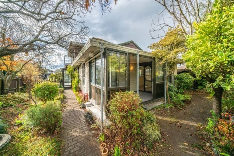 Photo of property in 60 Somme Street, St Albans, Christchurch, 8014