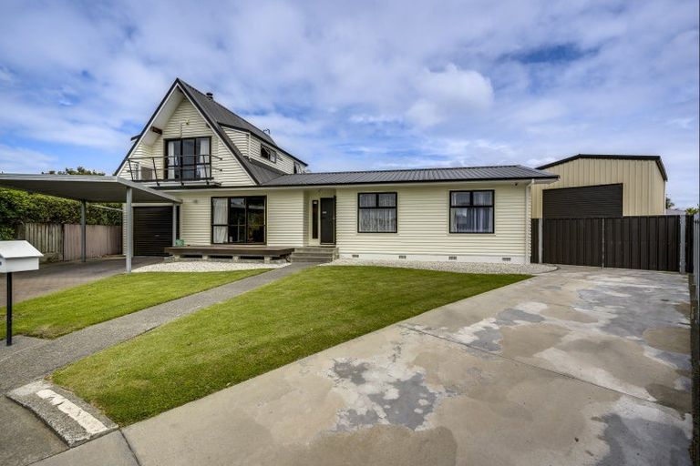 Photo of property in 13 Shearer Place, Pirimai, Napier, 4112