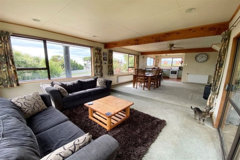 Photo of property in 2 Kamahi Street, Kaka Point, Balclutha, 9271