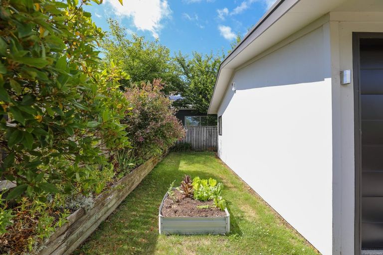 Photo of property in 2/14 Mere Road, Taupo, 3330