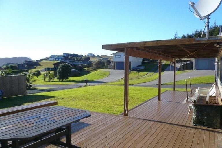 Photo of property in 16 Thompson Place, Opito Bay, Whitianga, 3592