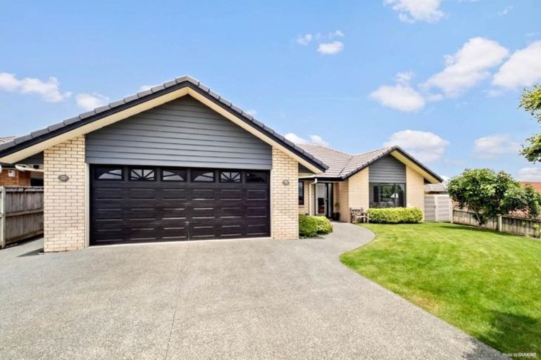 Photo of property in 12 Ludlow Place, Pukekohe, 2120