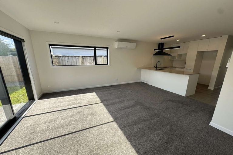 Photo of property in 36b Oxford Crescent, Ebdentown, Upper Hutt, 5018