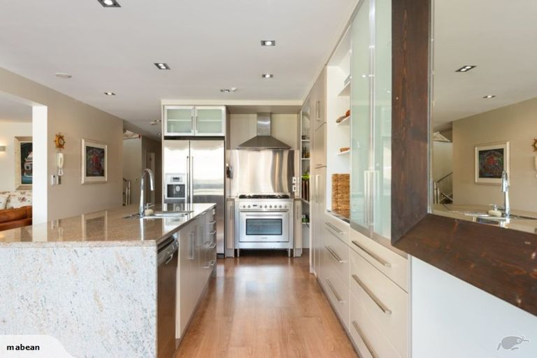 Photo of property in 2/23 Rita Street, Mount Maunganui, 3116