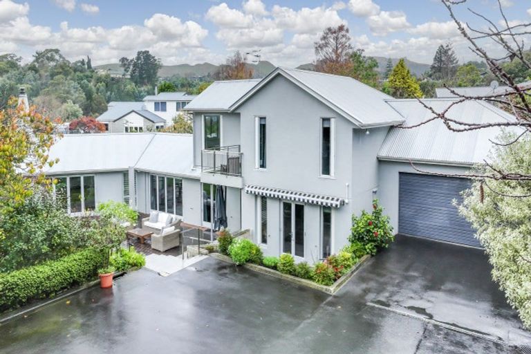 Photo of property in 12 Te Puna Place, Havelock North, 4130