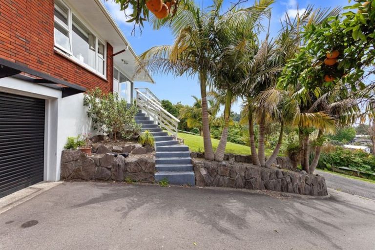 Photo of property in 27 Mokorua Parade, Whakatane, 3120