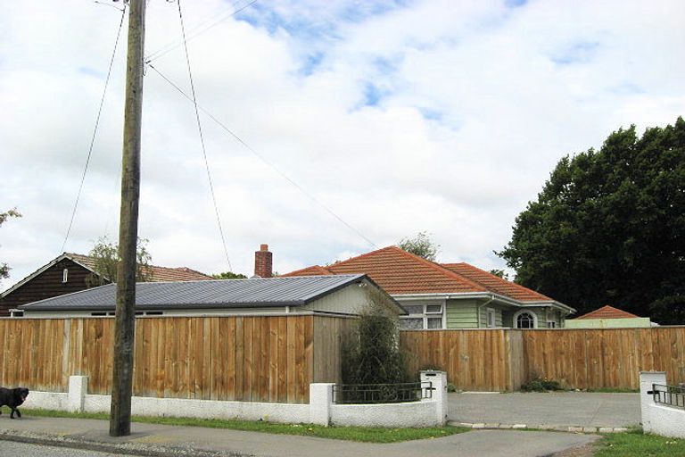 Photo of property in 330 Ilam Road, Bryndwr, Christchurch, 8053