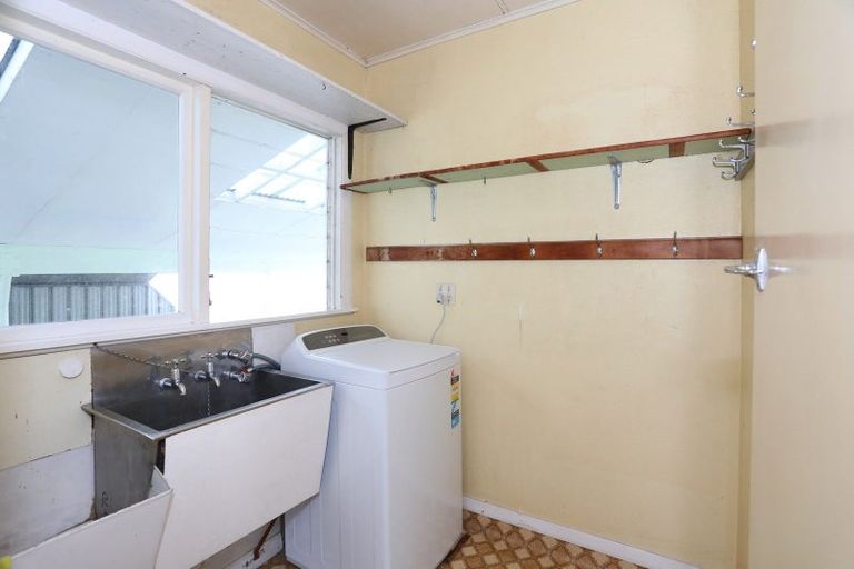 Photo of property in 17 Derby Street, Feilding, 4702