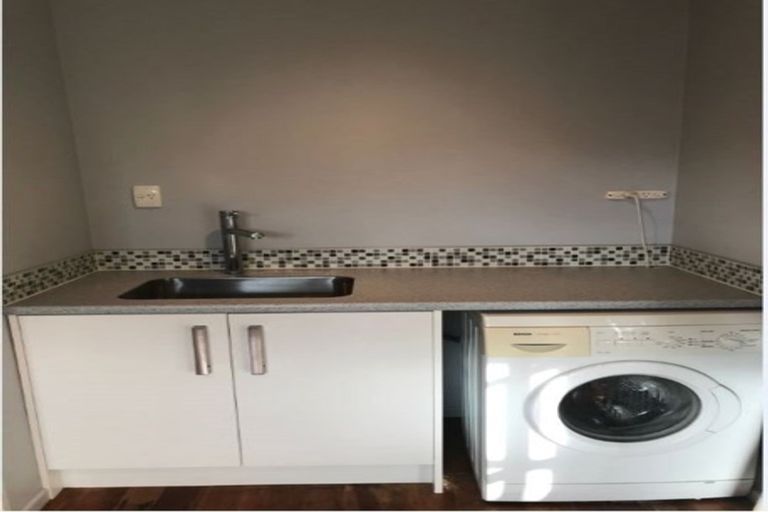 Photo of property in 20 Bridge Road, Birchville, Upper Hutt, 5018