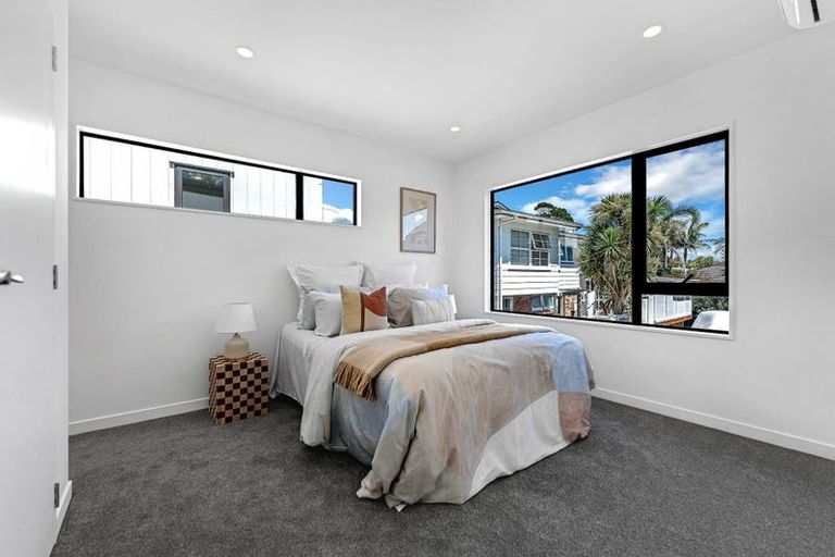 Photo of property in 21b County Road, Torbay, Auckland, 0630