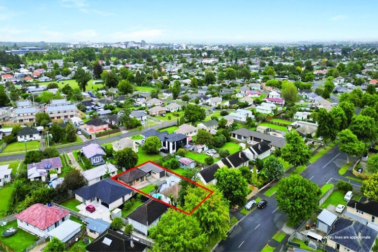 Photo of property in 96 Holland Road, Fairfield, Hamilton, 3214