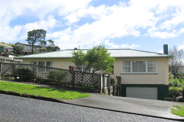 Photo of property in 4 Hilltop Avenue, Morningside, Whangarei, 0110