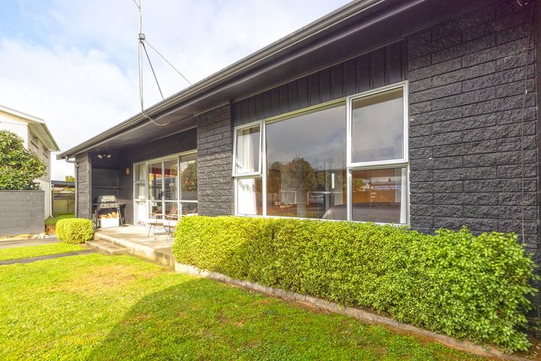 Photo of property in 1/586 Bank Street, Te Awamutu, 3800