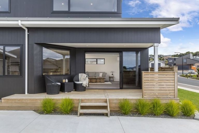 Photo of property in 15 Trevally Place, Snells Beach, 0920