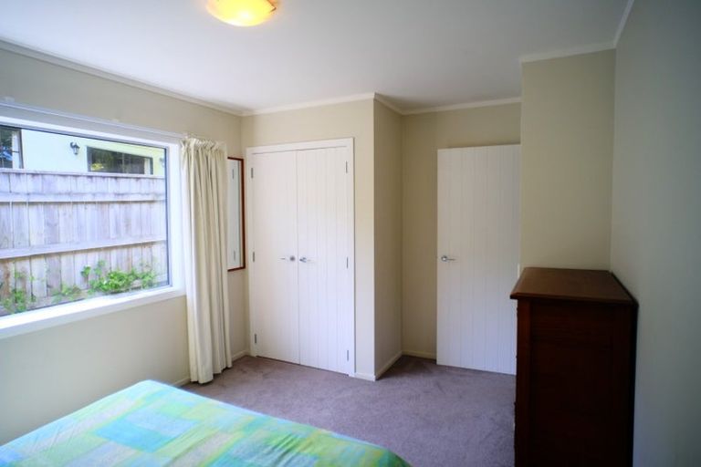 Photo of property in 50 Postgate Drive, Whitby, Porirua, 5024