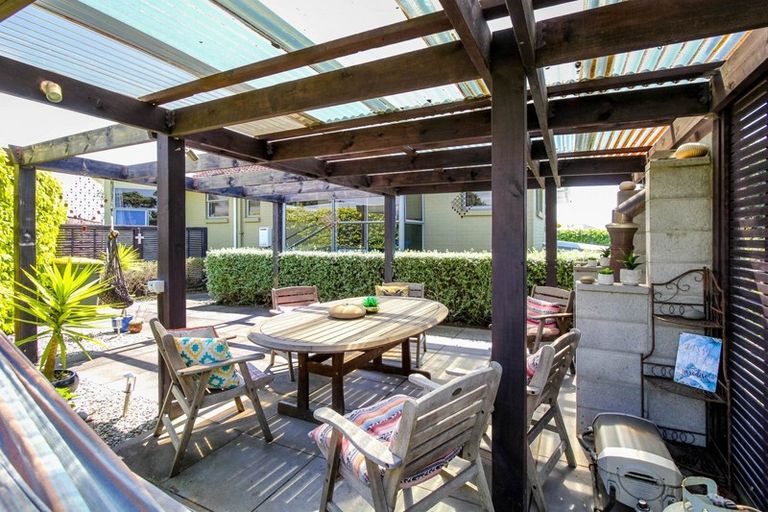 Photo of property in 2 Lynmouth Heights, Lynmouth, New Plymouth, 4310