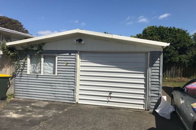 Photo of property in 1 Claymore Street, Manurewa, Auckland, 2102