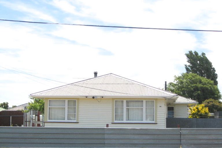 Photo of property in 60 Vancouver Crescent, Wainoni, Christchurch, 8061